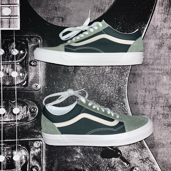 NIB Vans Old Skool - Picture 11 of 13